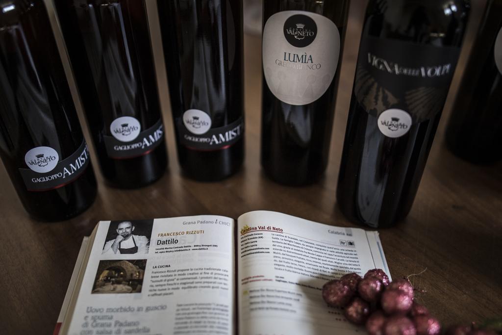 Agriturismo Il Giriatello 克罗托内 外观 照片