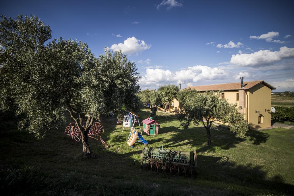 Agriturismo Il Giriatello 克罗托内 外观 照片