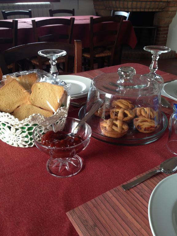 Agriturismo Il Giriatello 克罗托内 外观 照片